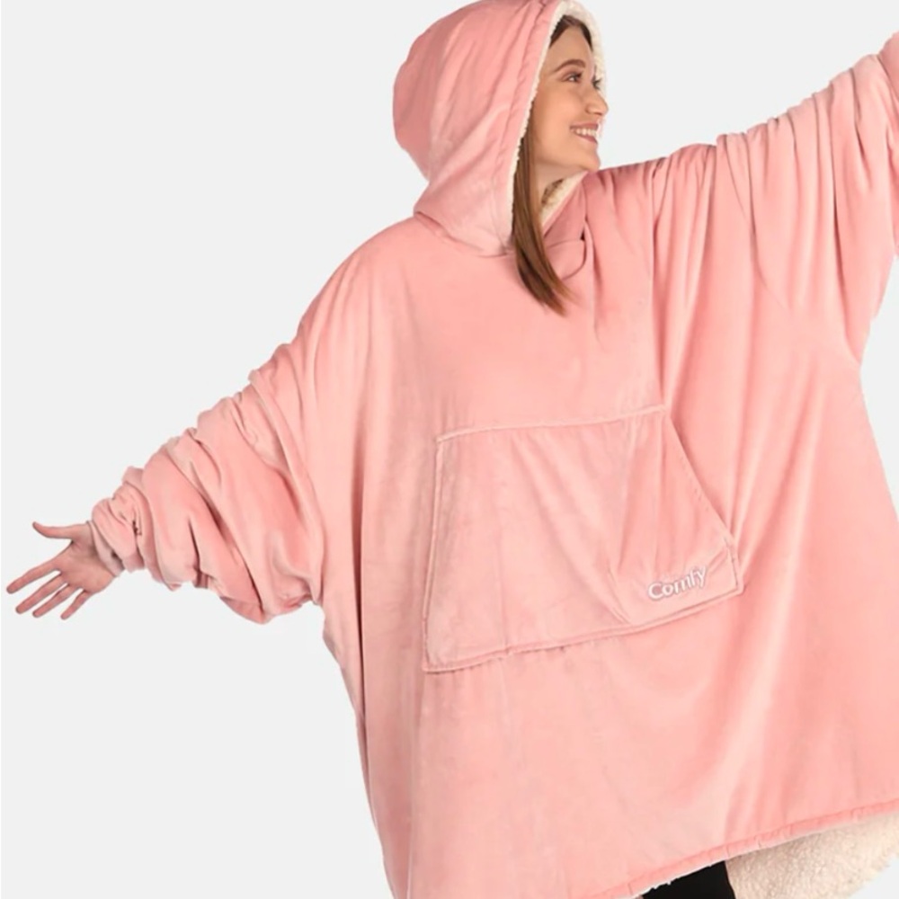 COMFY wearable blanket.
